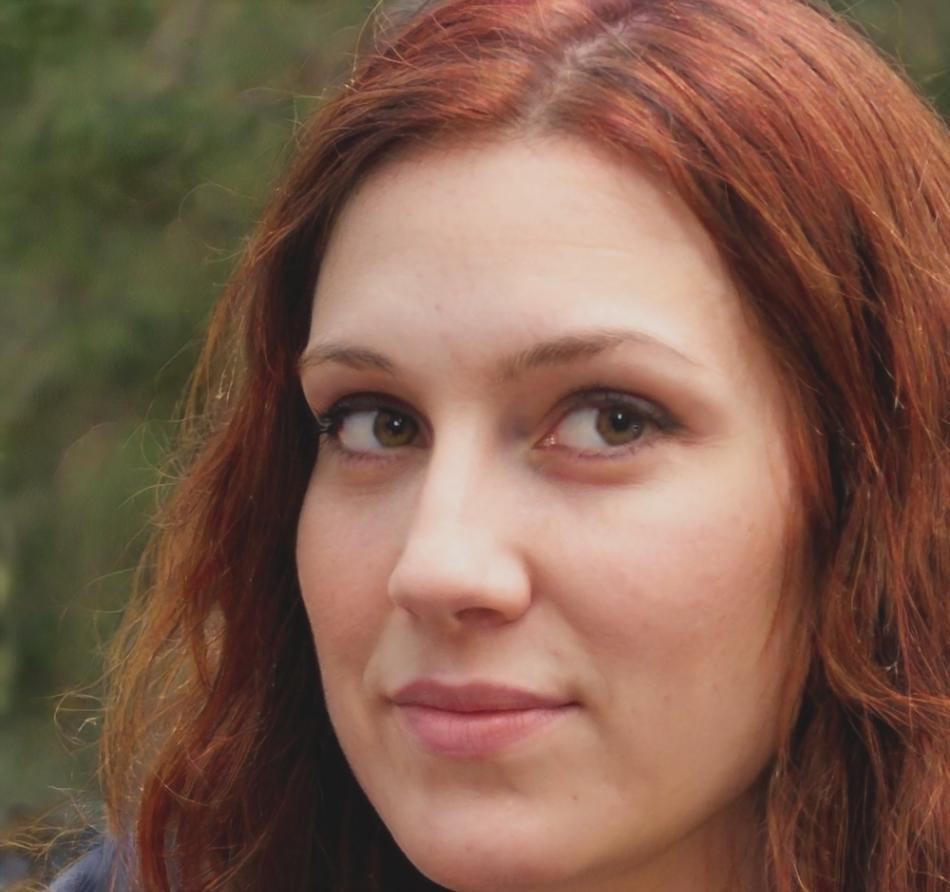 Portraitfoto von Nora Feldkamp